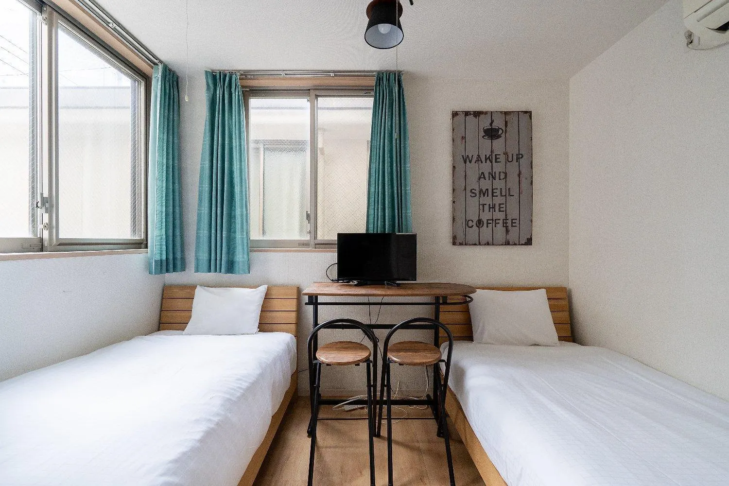City Oasis Tokyo Apartment